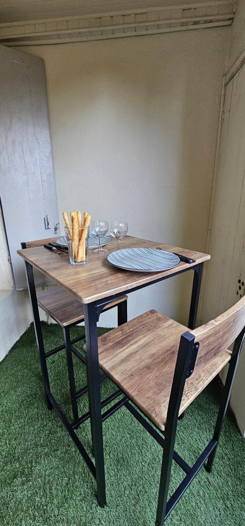 T2 Chambre Miroir Jardin Et Parking Prive Marseilles Exterior foto